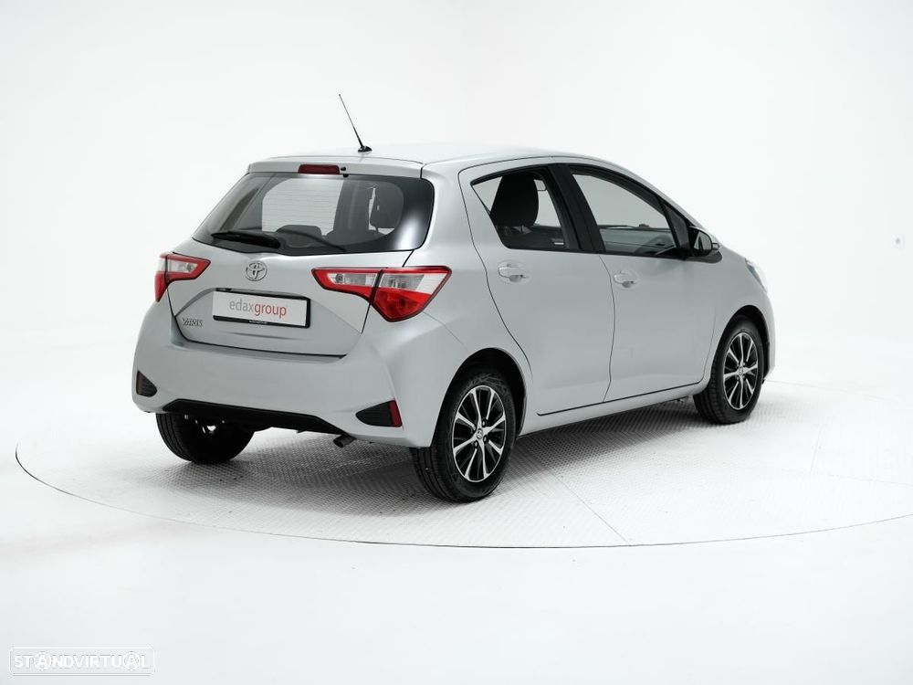 Toyota Yaris 1.4 D-4D Comfort - 3