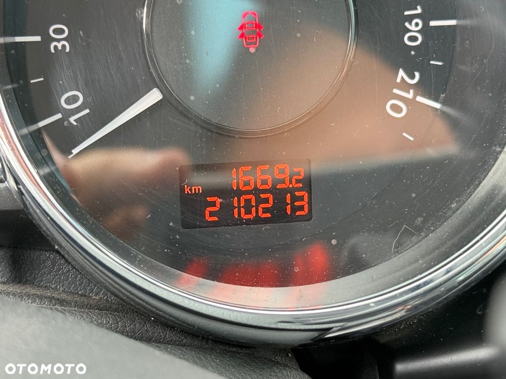 Peugeot 3008 e-HDi 115 ETG6 Stop&Start Allure - 15