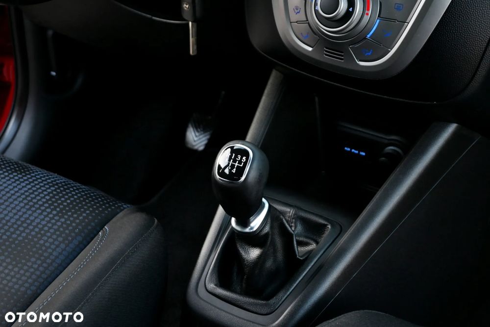 Hyundai ix20 1.4 blue Comfort - 23
