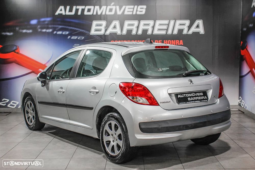 Peugeot 207 1.4 HDi Trendy - 2