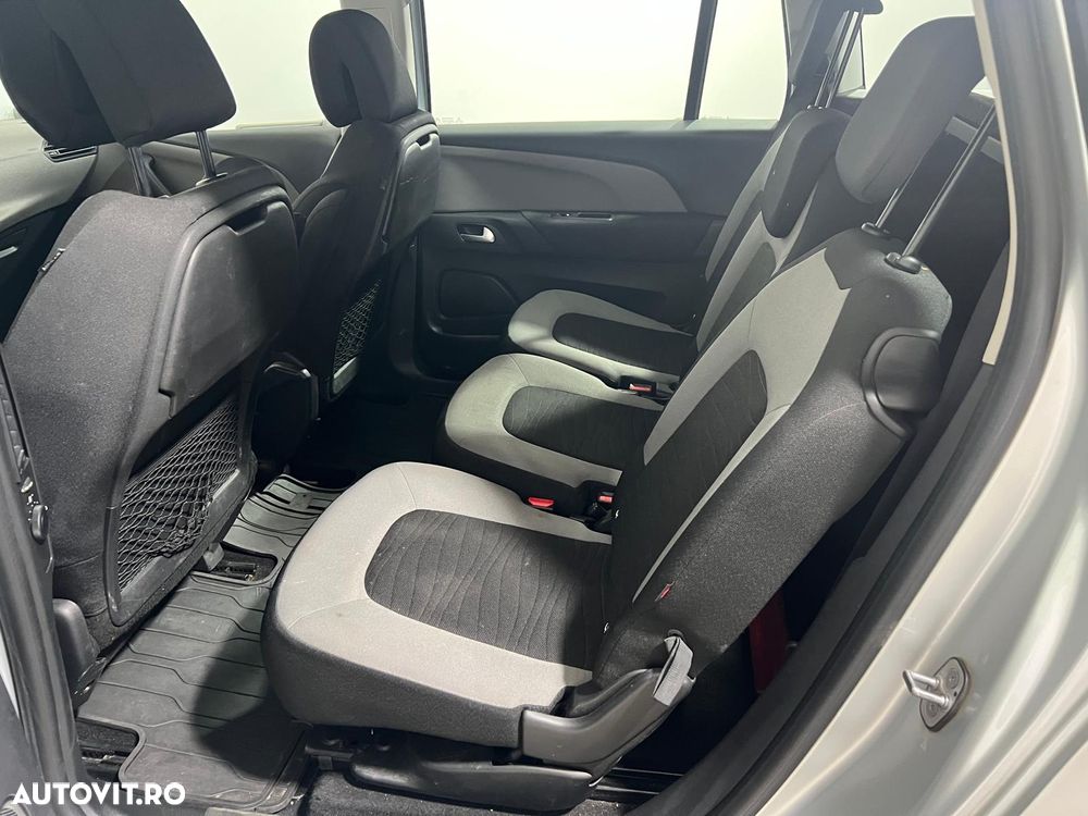 Citroën C4 Picasso - 10