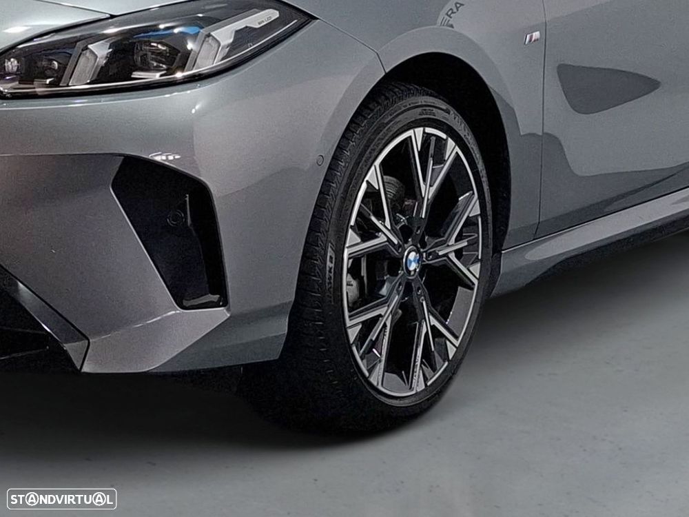 BMW 118 d Pack Desportivo M - 4