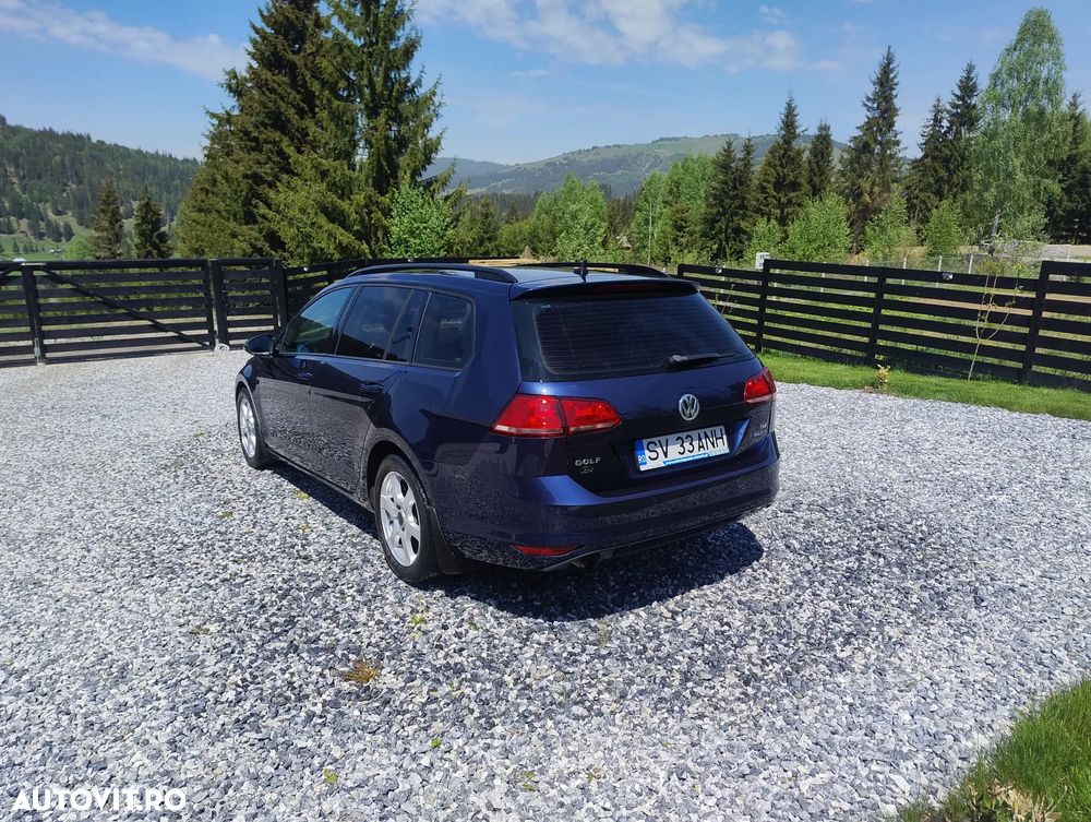 Volkswagen Golf 1.6 TDI BlueMotion Technology Comfortline - 4