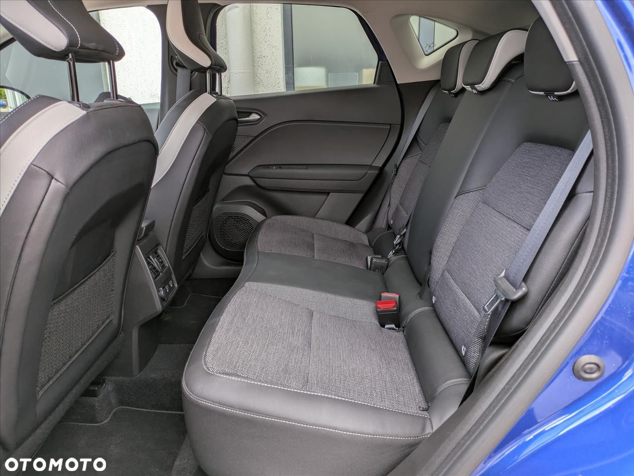 Renault Captur 1.6 E-TECH Full Hybrid 145 Techno - 20