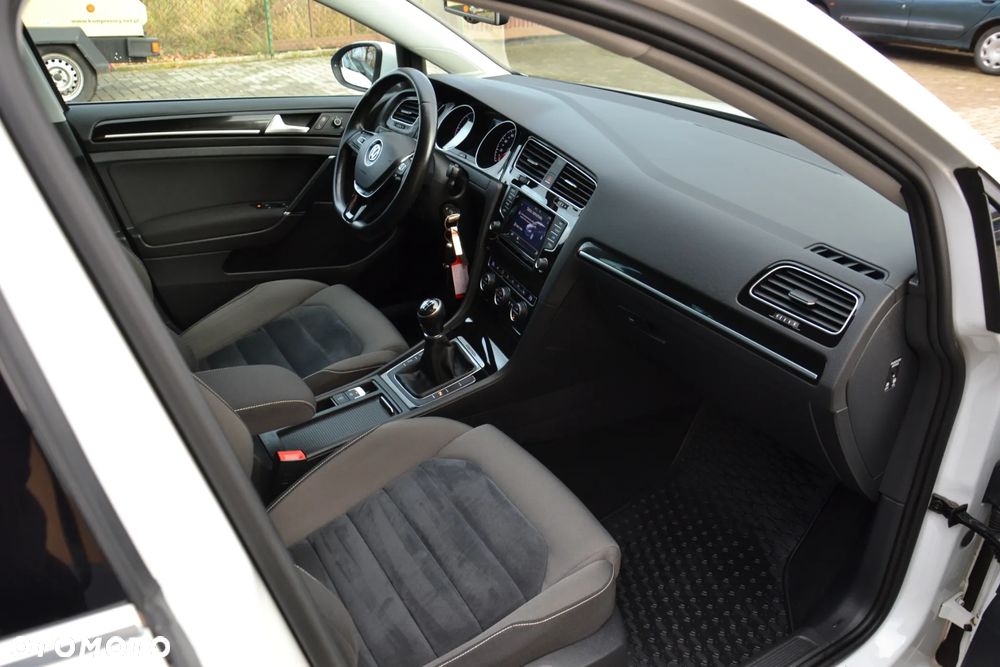 Volkswagen Golf 2.0 TDI 4Motion (BlueMotion Technology) Highline - 28