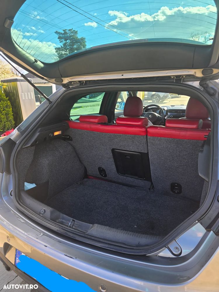 Alfa Romeo Giulietta 2.0 JTDM 16V TCT Turismo - 6