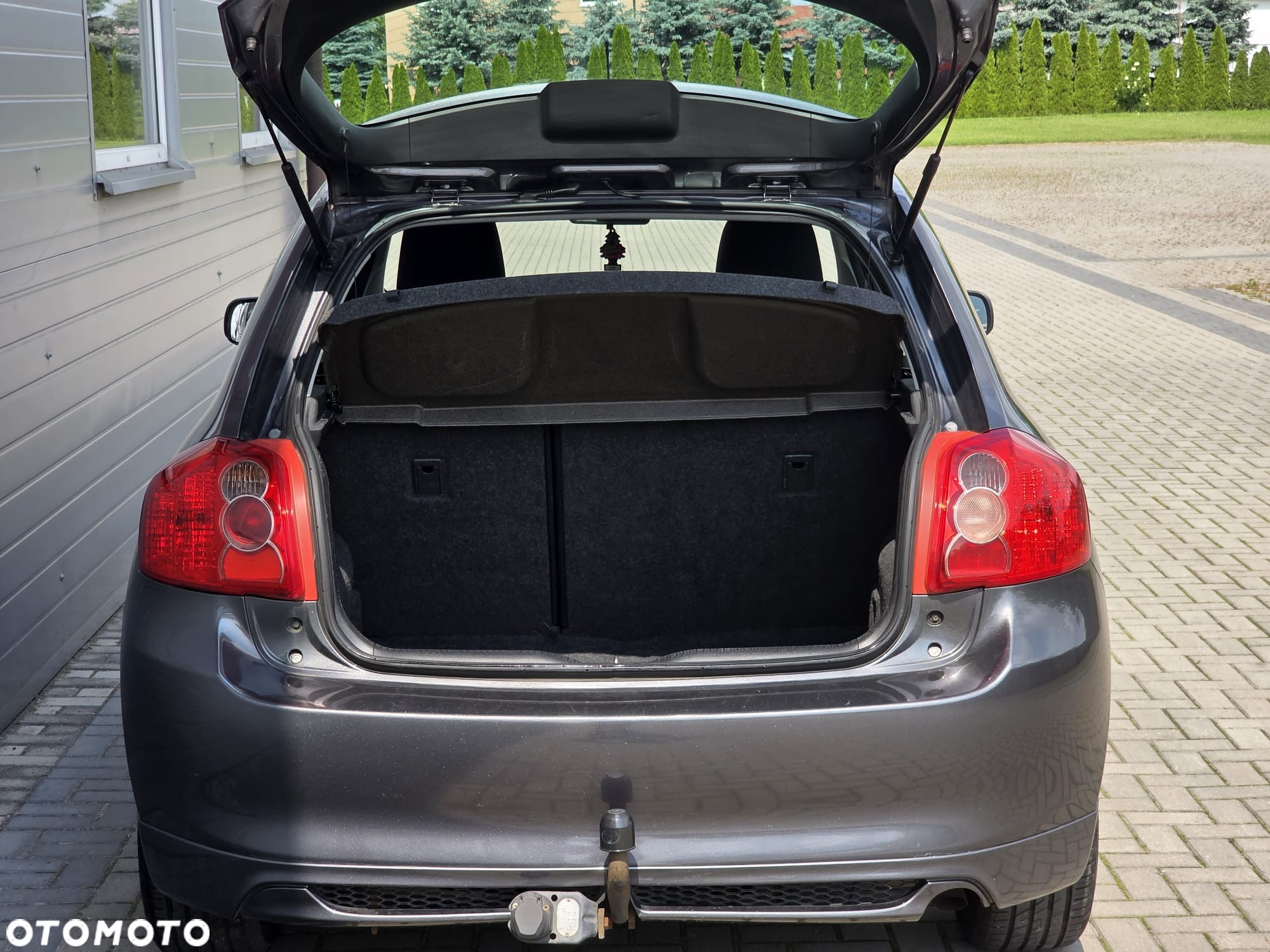Toyota Auris 1.6 Sol - 14