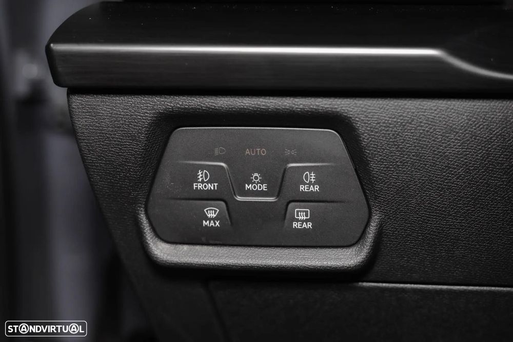 Cupra Formentor 1.4 e-Hybrid DSG VZ - 32