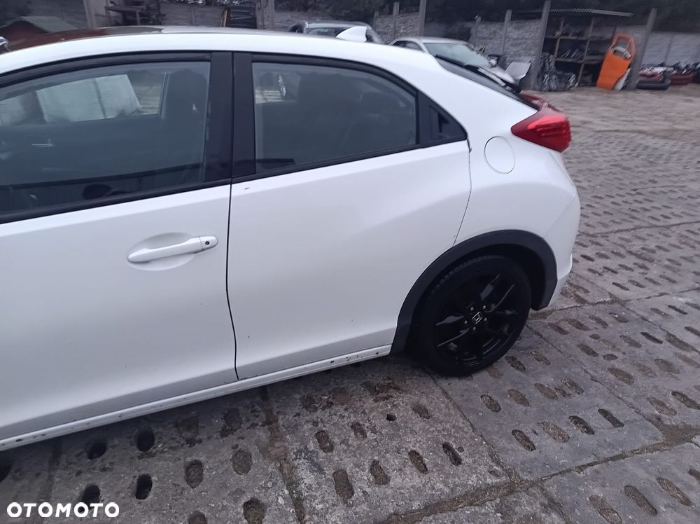 Honda Civic 2.2 i-DTEC Comfort - 4