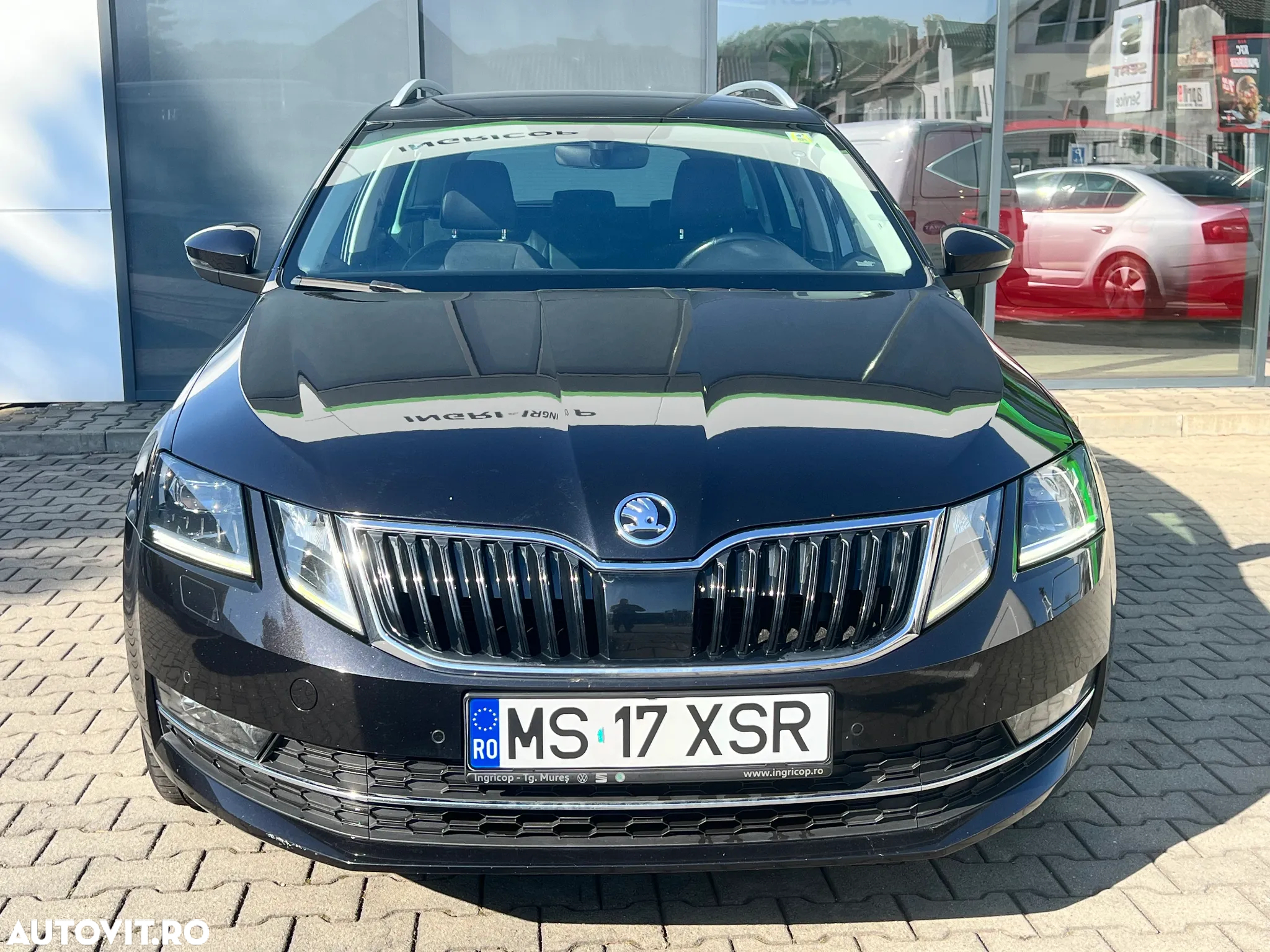 Skoda Octavia Combi Diesel 1.6 TDI DSG Style - 3