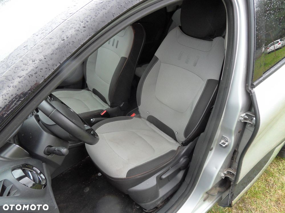 Renault Captur (ENERGY) TCe 90 LIFE - 13
