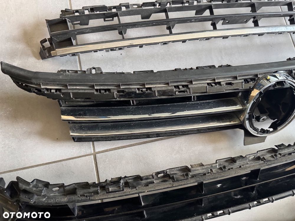Volkswagen Arteon atrapa grill kratka - 4
