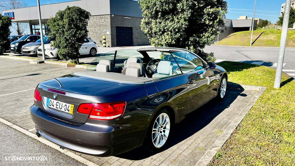 BMW 320 i Cabrio - 1