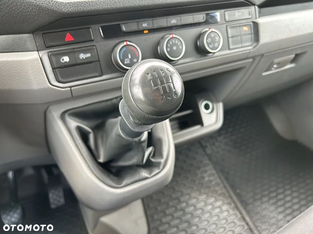 Volkswagen Crafter 35 TDI diesel 140KM - 26
