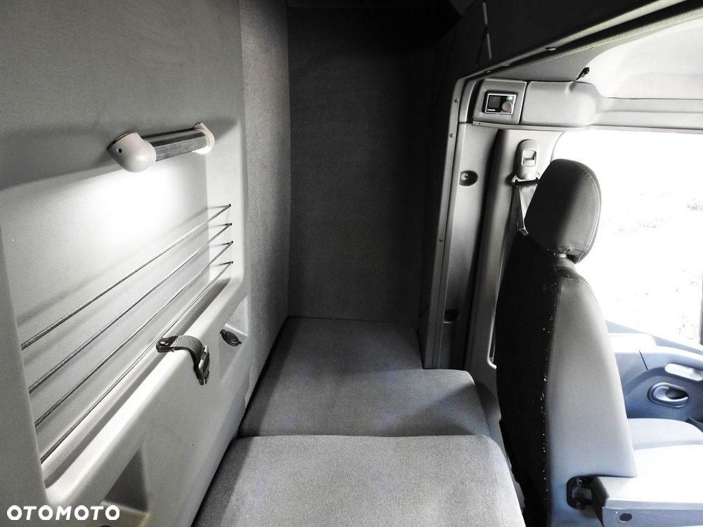 Opel MOVANO PLANDEKA 10 PALET WEBASTO TEMPOMAT KLIMATYZACJA LEDY PNEUMATYKA  165KM - 38