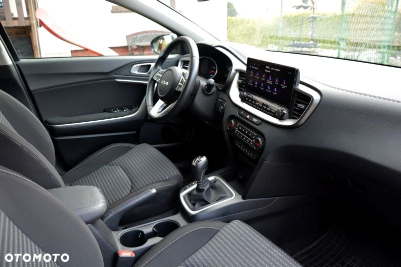 Kia Ceed 1.5 T-GDI L - 11