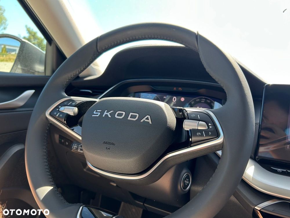 Skoda Octavia 2.0 TDI Edition 130 Selection DSG - 14
