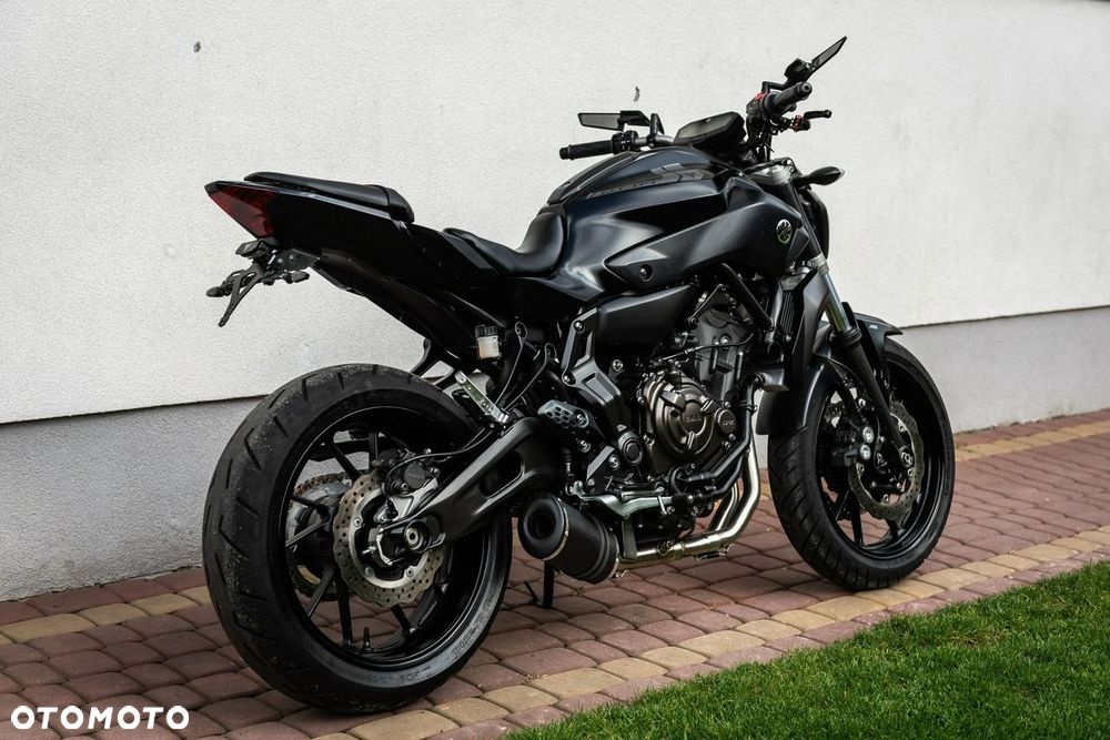Yamaha MT - 7