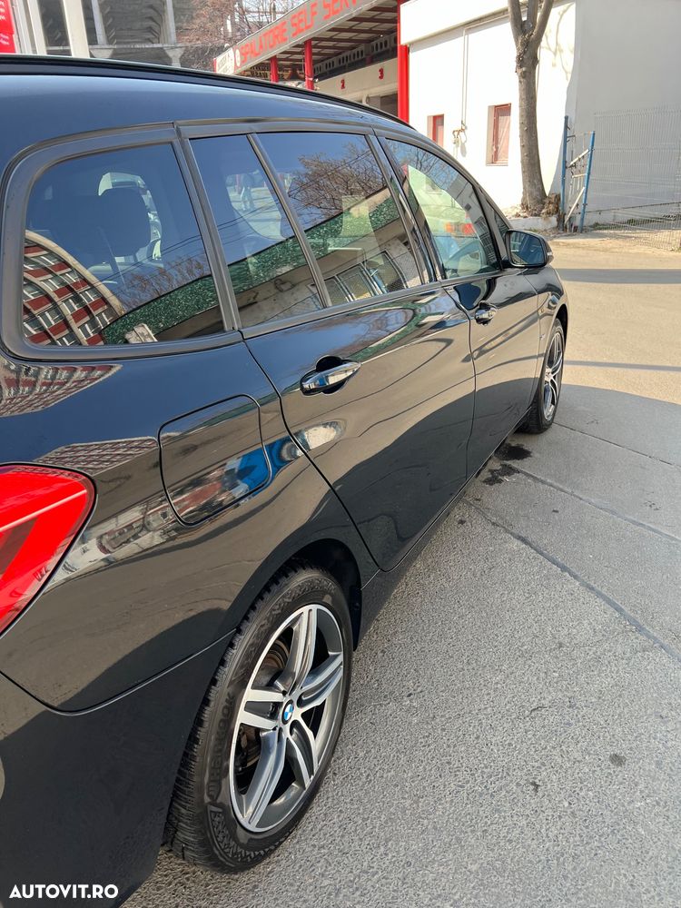 BMW Seria 2 220d AT Sport Line - 2