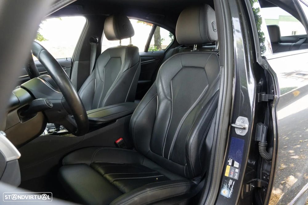 BMW 520 e Pack M - 9