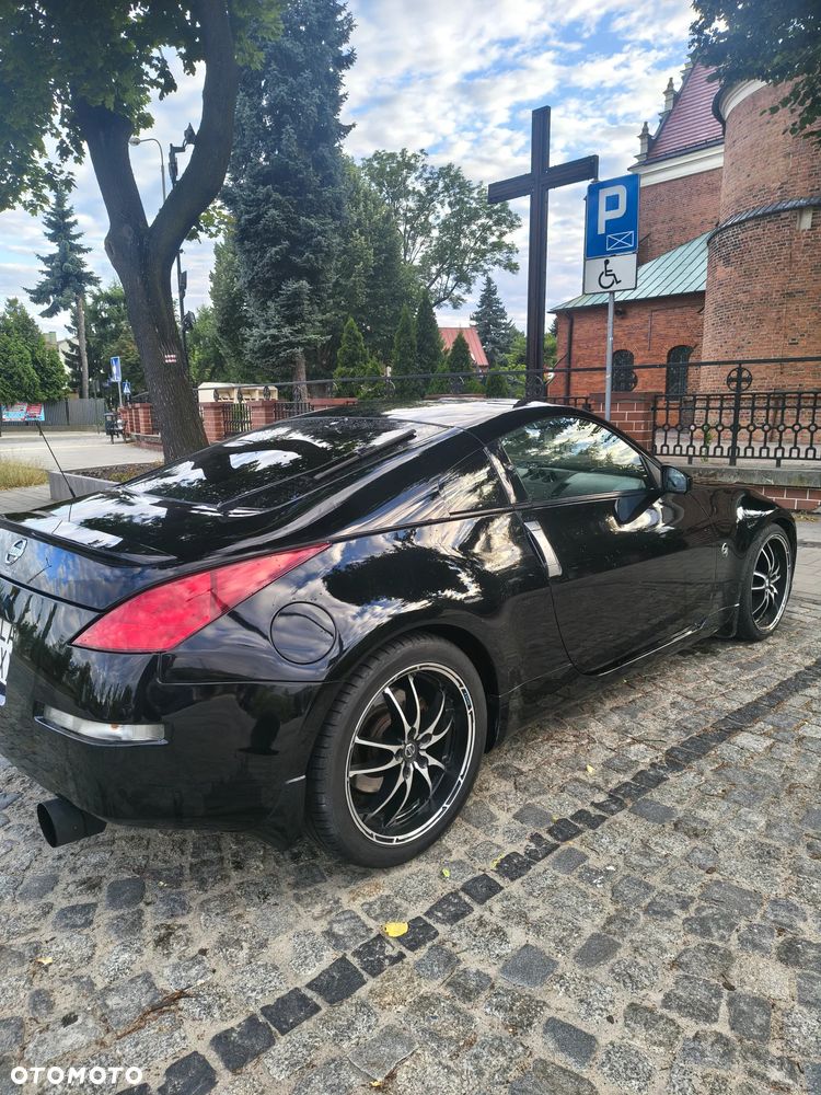 Nissan 350 Z - 6