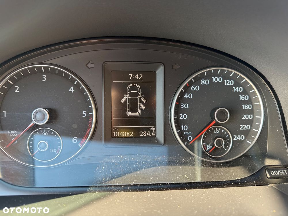 Volkswagen Touran 1.6 TDI DPF BlueMot Trendline - 1