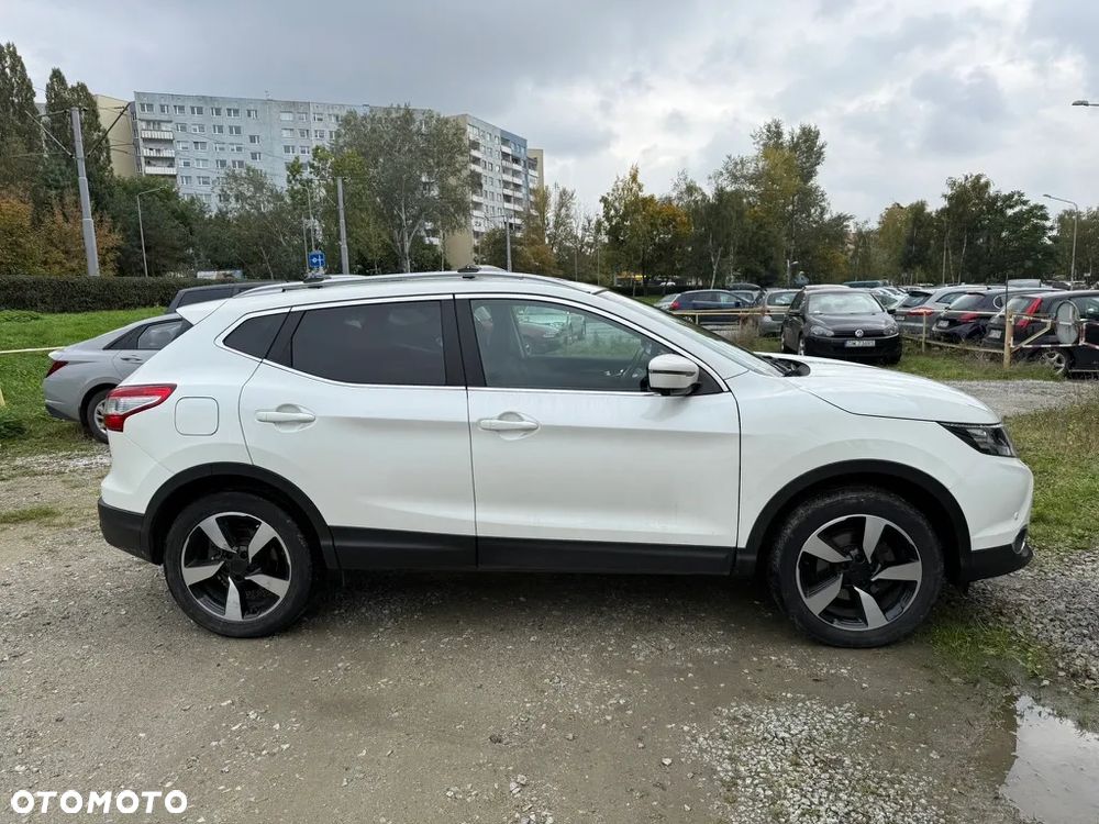 Nissan Qashqai 1.2 DIG-T N-Connecta EU6 - 5