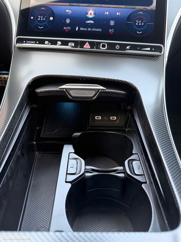 Mercedes-Benz C 300 de AMG Line - 34