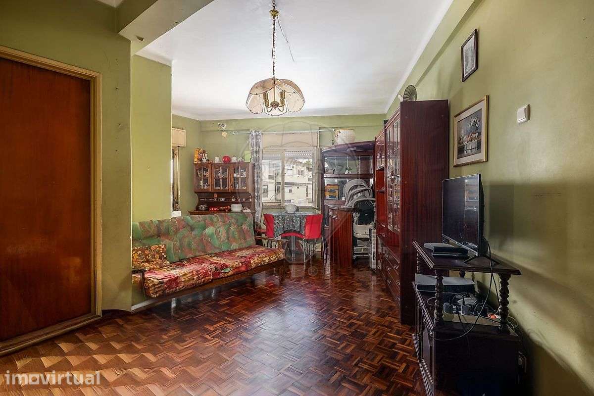 Apartamento T1 para venda - Grande imagem: 2/9