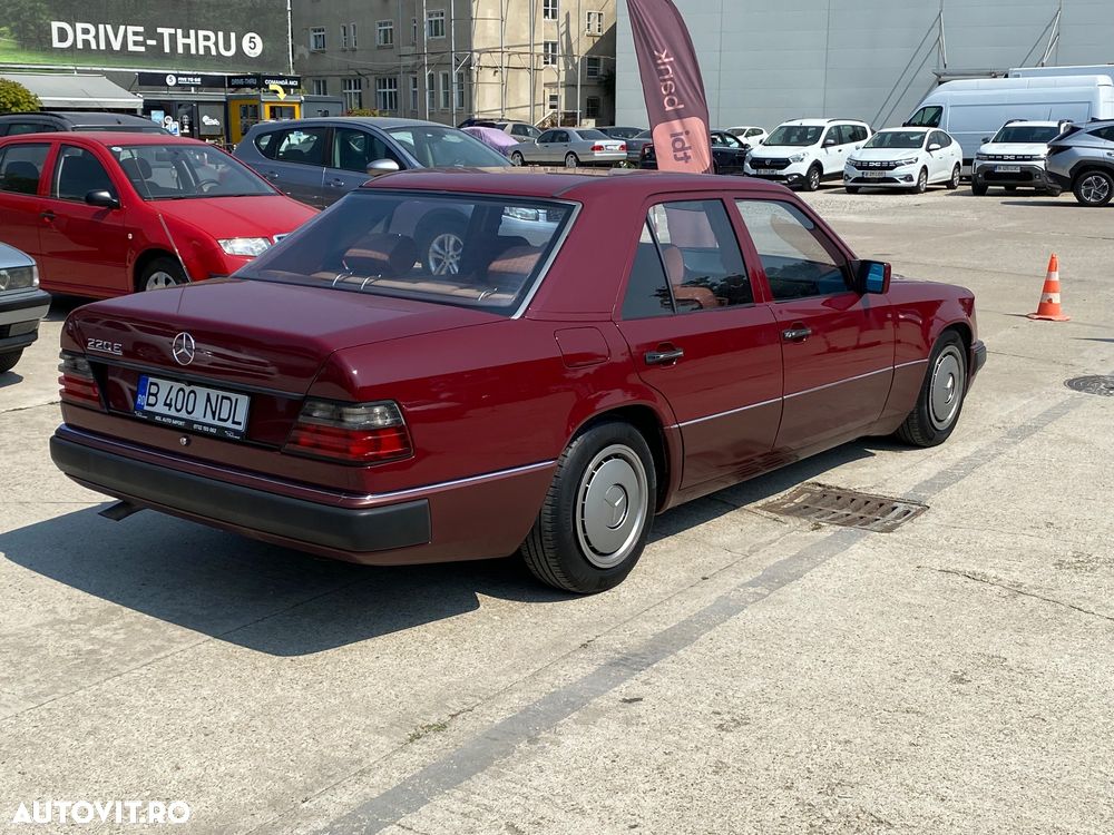 Mercedes-Benz W124 - 36