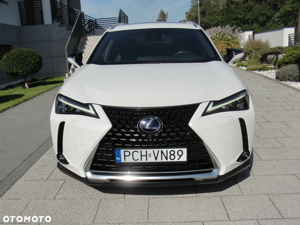 Lexus UX - 23