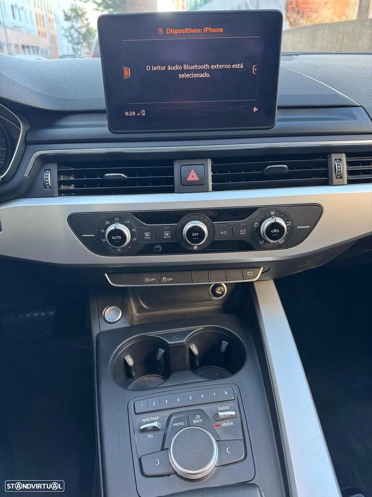 Audi A4 Avant 2.0 TDI S tronic - 6