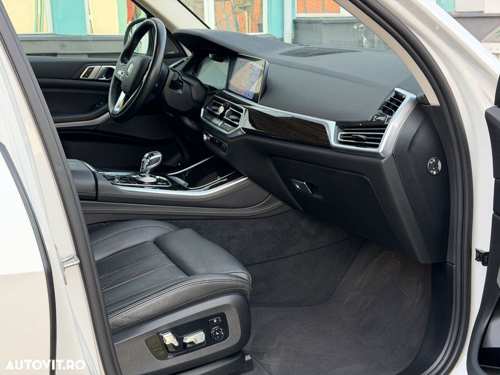 BMW X5 xDrive45e - 10