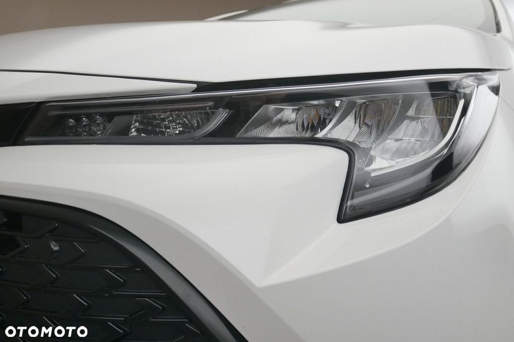 Toyota Corolla - 13