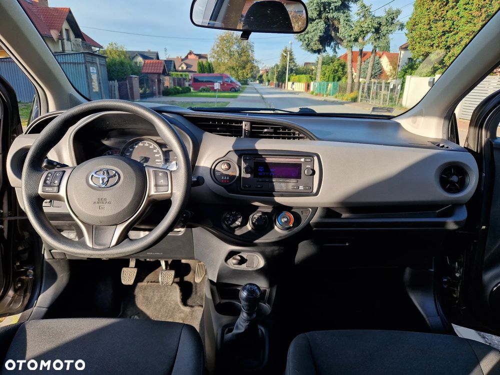 Toyota Yaris 1.5 Premium - 17