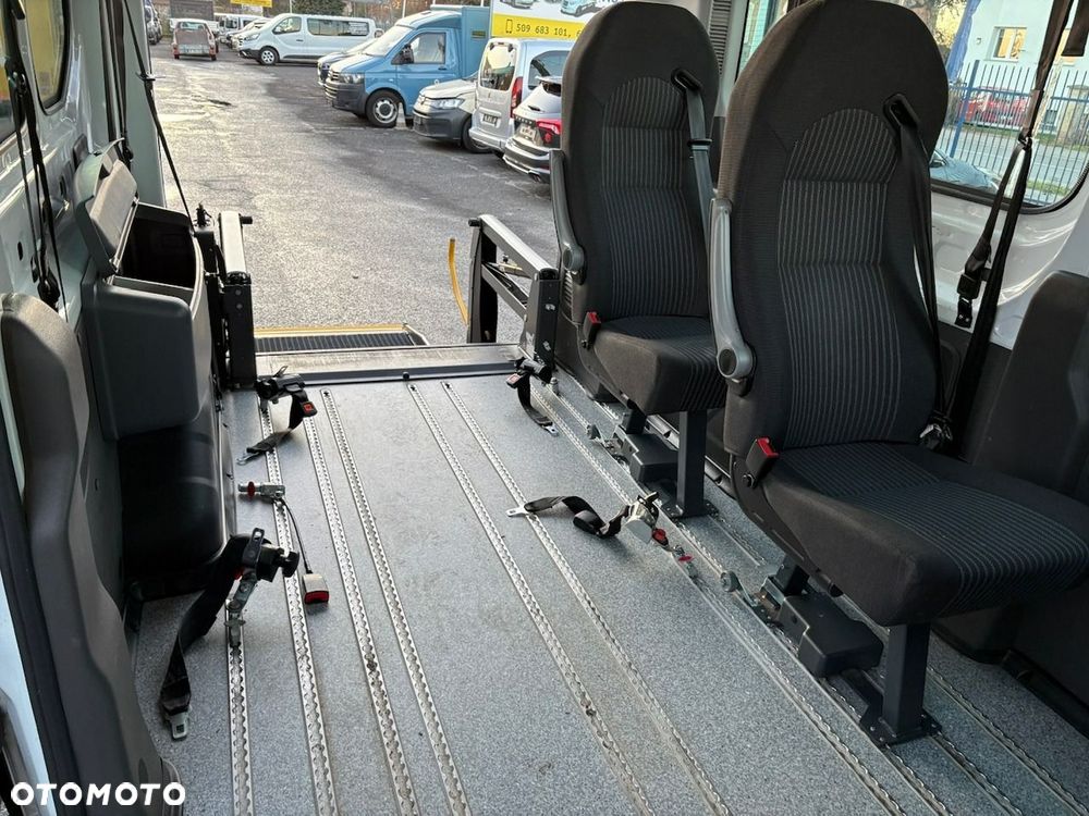 Ford Transit - 18