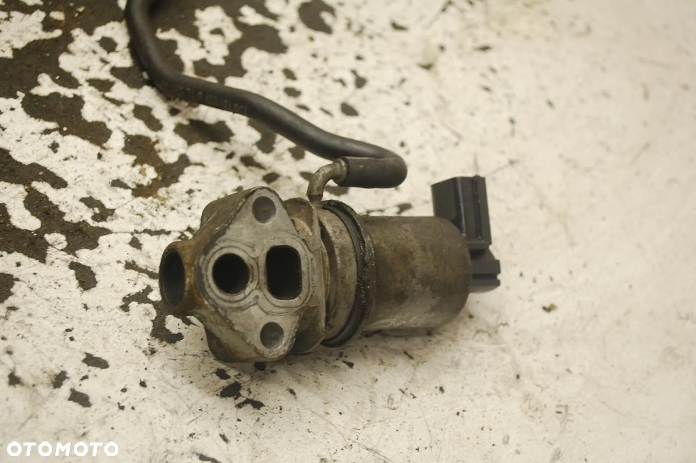 ZAWÓR EGR 06A131501G AUDI A3 8P 1.6 MPI GOLF IV SEAT LEON I 06A131501F - 7