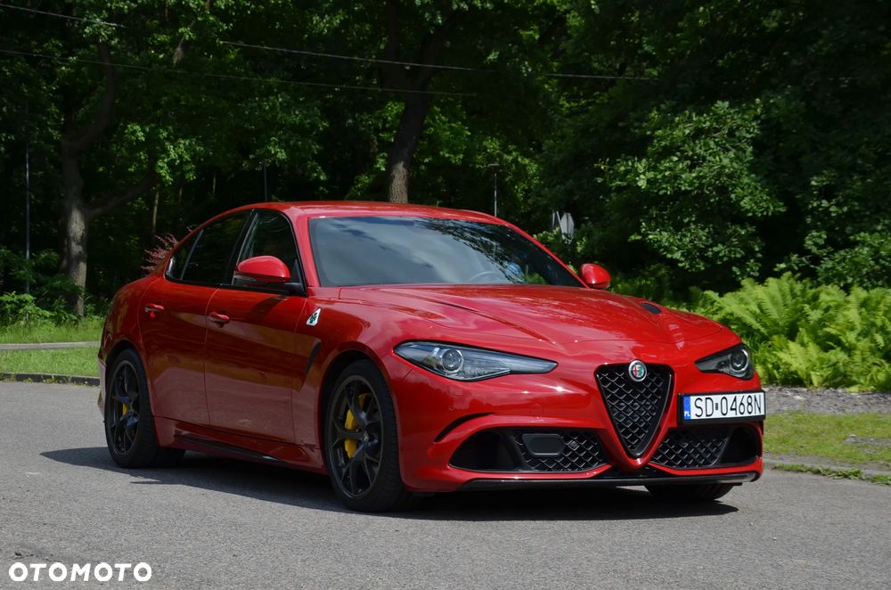 Alfa Romeo Giulia 2.9 Bi Turbo V6 Quadrifoglio - 1
