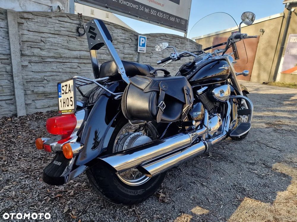 Suzuki VL 800 Volusia - 1