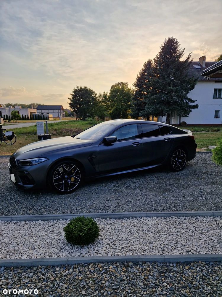 BMW M8 - 2