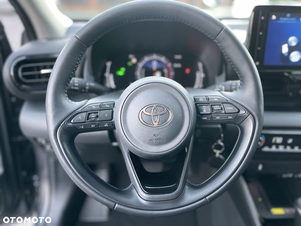 Toyota Yaris Hybrid 1.5 Style - 22