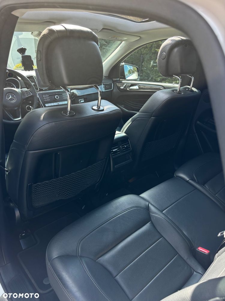 Mercedes-Benz GLE 350 d 4-Matic - 11