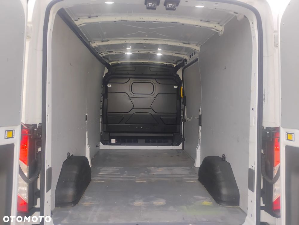 Ford TRANSIT - 16