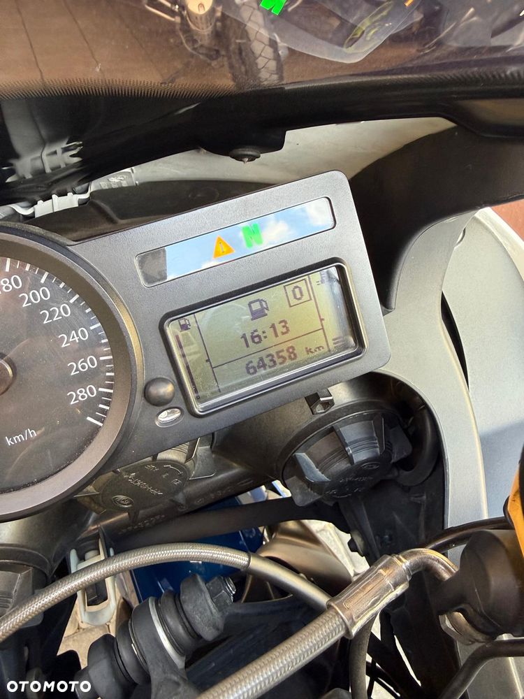 BMW K - 9