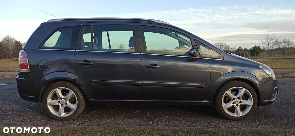 Opel Zafira 1.8 Family - 5