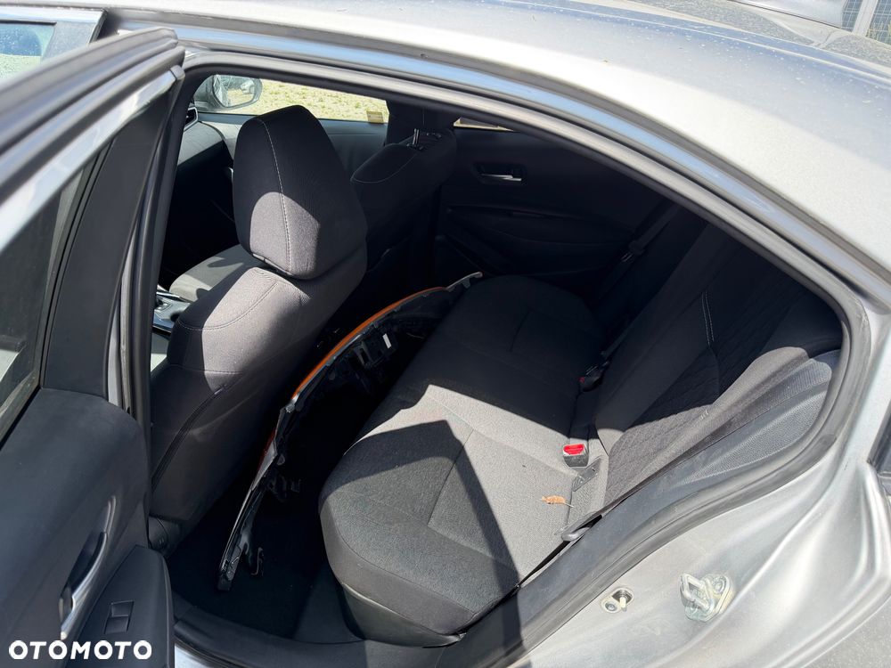 Toyota Corolla 1.8 Hybrid Comfort - 8