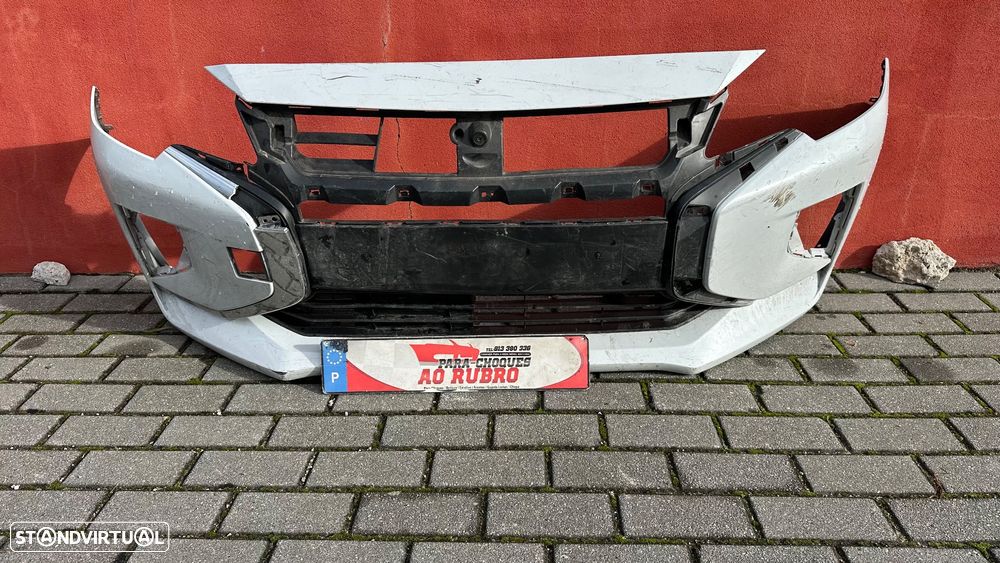 Parachoque Mitsubishi space star