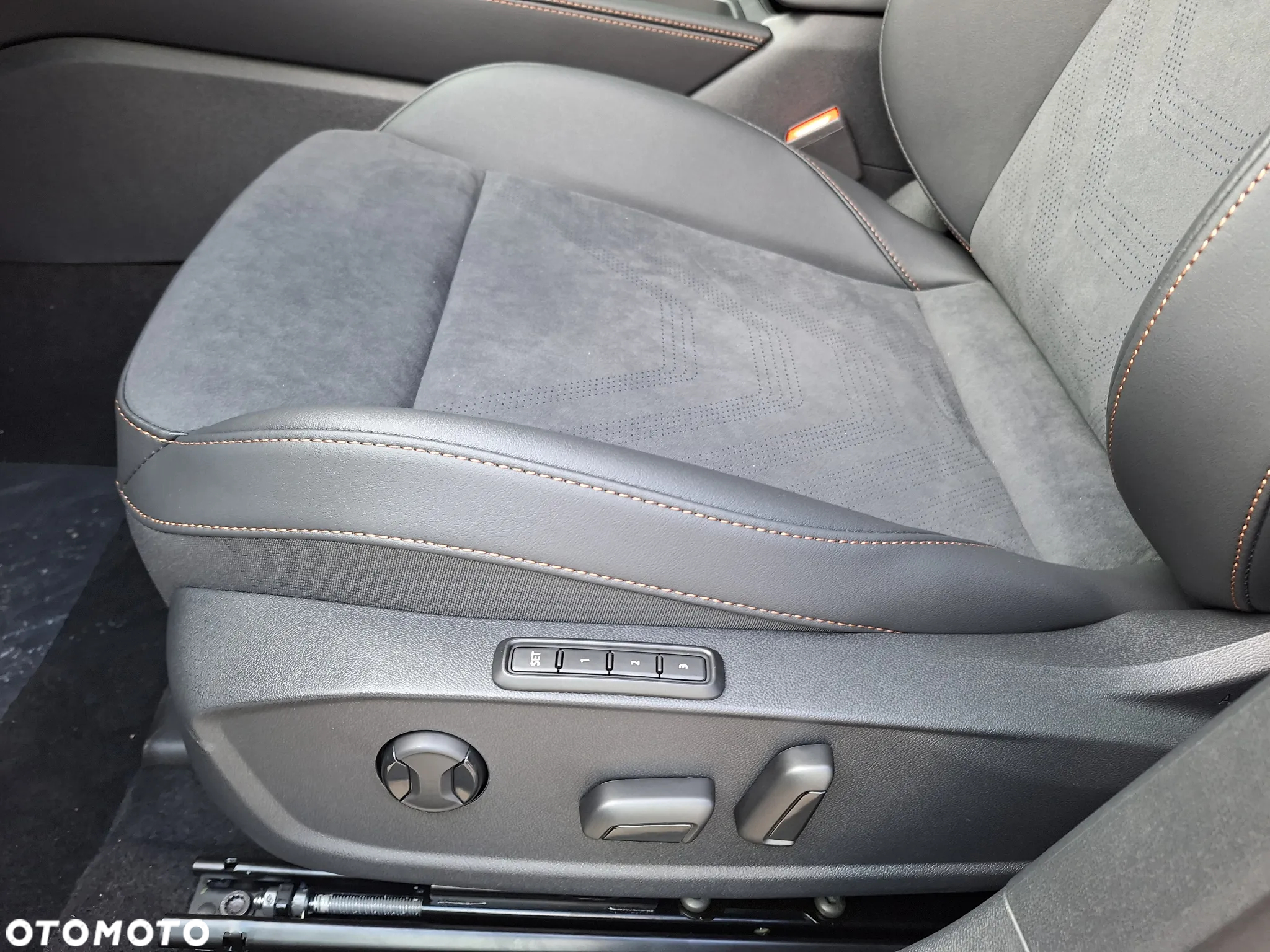 Cupra Formentor 1.5 TSI DSG - 11