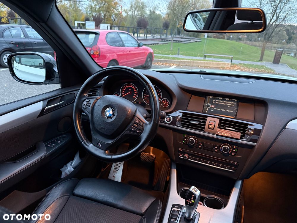 BMW X3 xDrive28i - 23