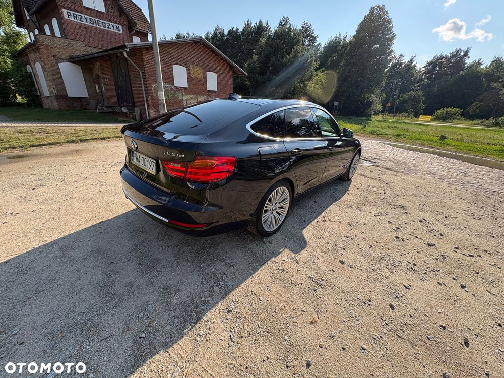 BMW 3GT 320d xDrive Luxury Line - 7
